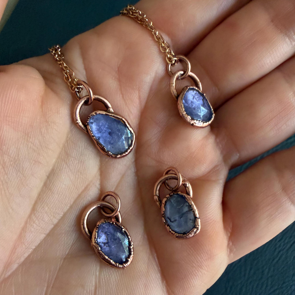 Electroformed Tanzanite Rose Cut Crystal Necklace __etsy:7365860848