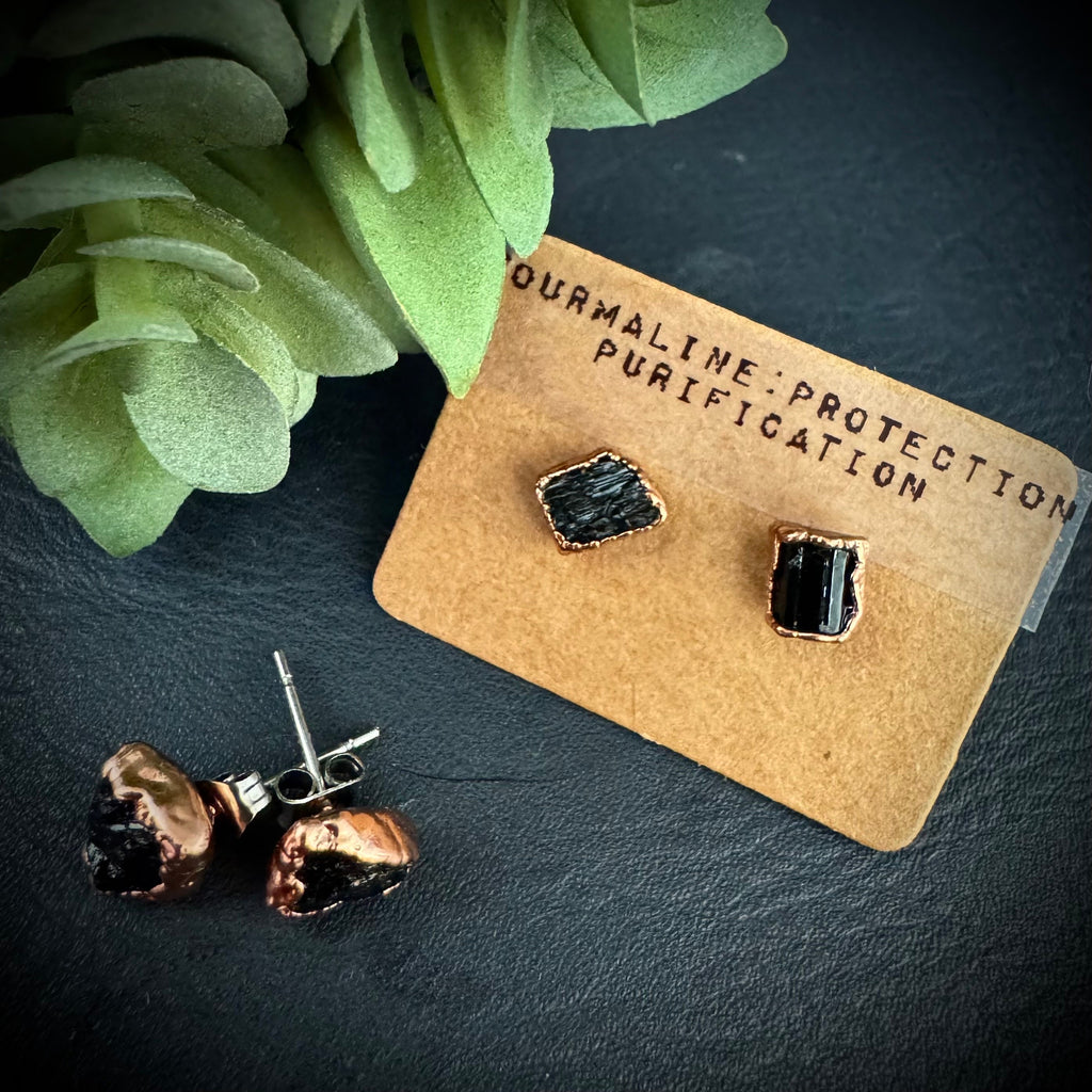 Black Tourmaline Earrings / Raw Crystal Copper Studs / Libra Birthstone Earrings / Electroformed Jewelry