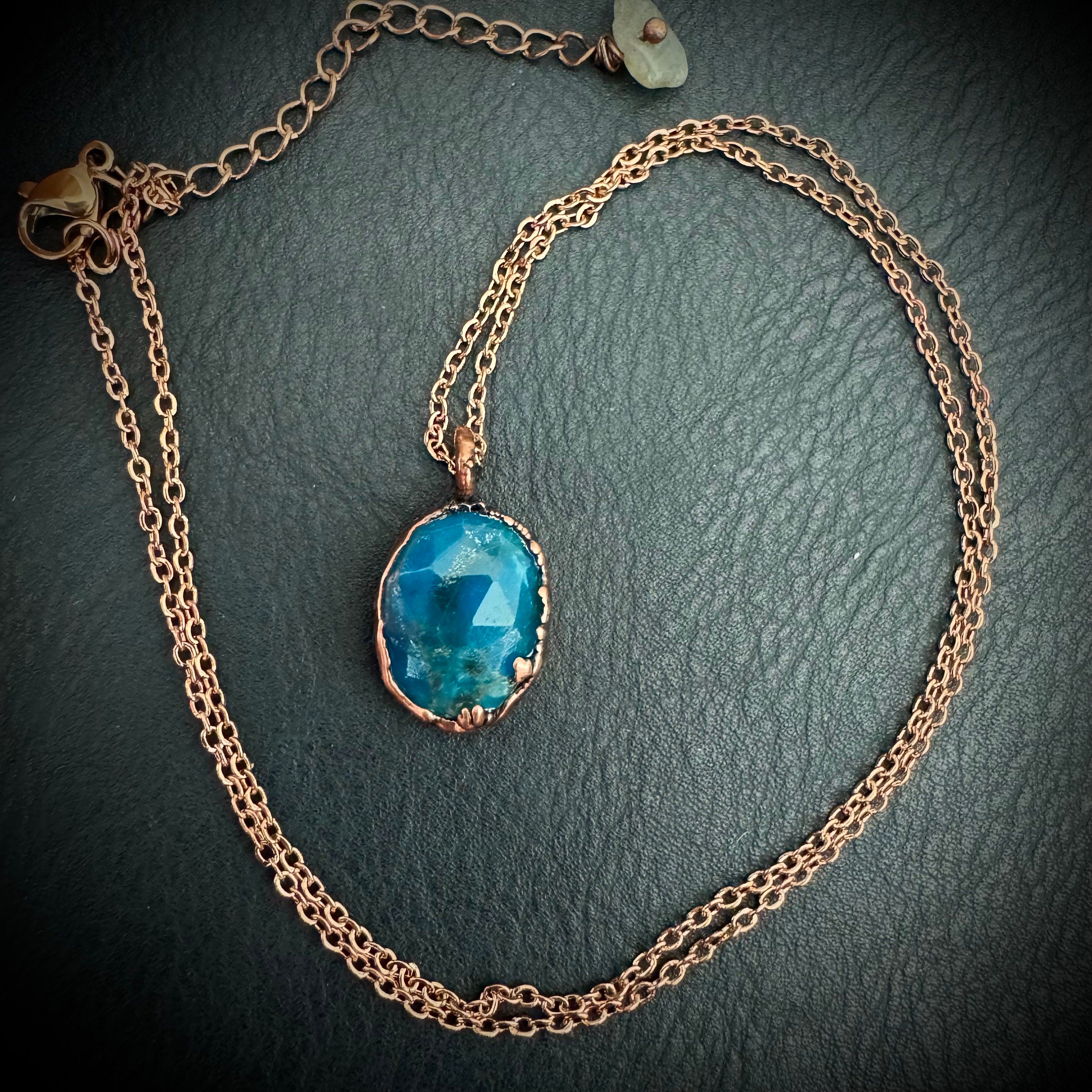 Blue Apatite Rose Cut Necklace / Dainty Crystal Necklace / Electroformed Copper Jewelry