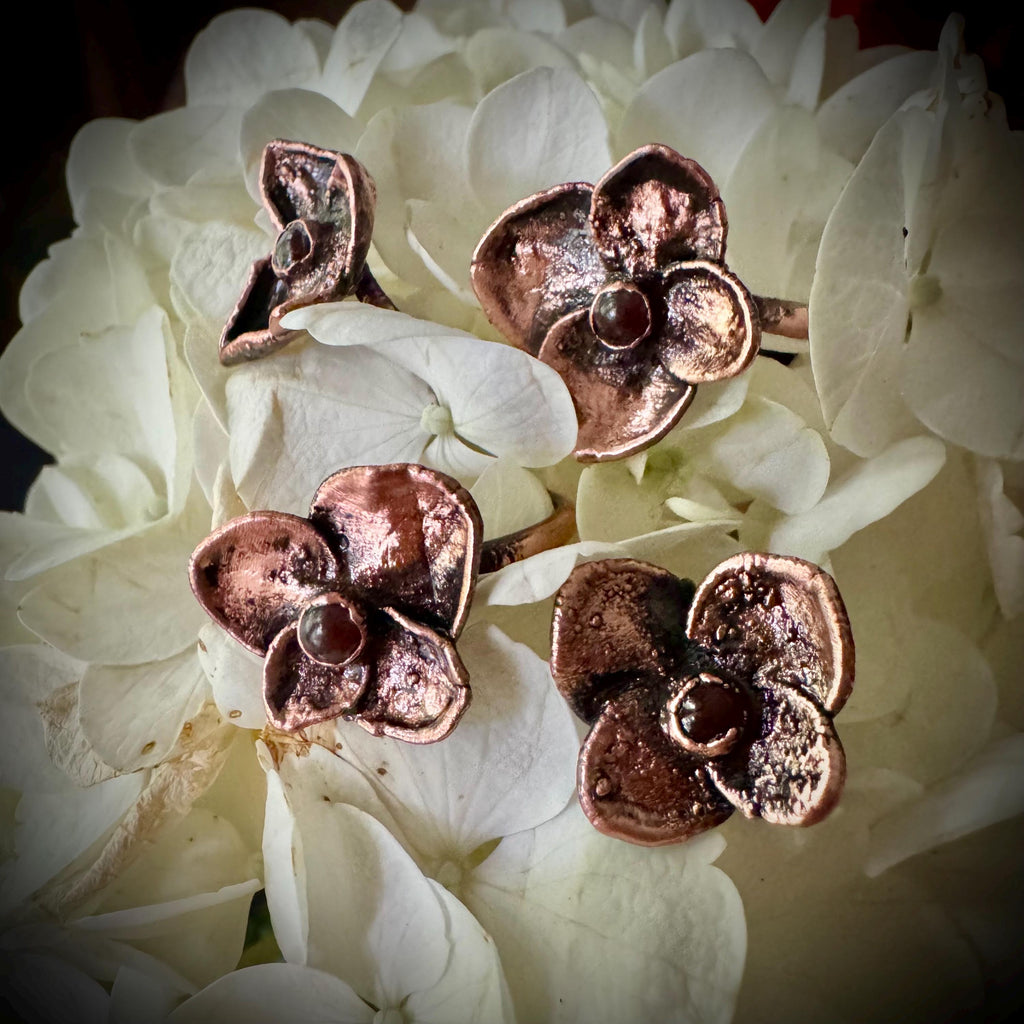 Real Hydrangea Electroformed Copper Ring with Carnelian Stone