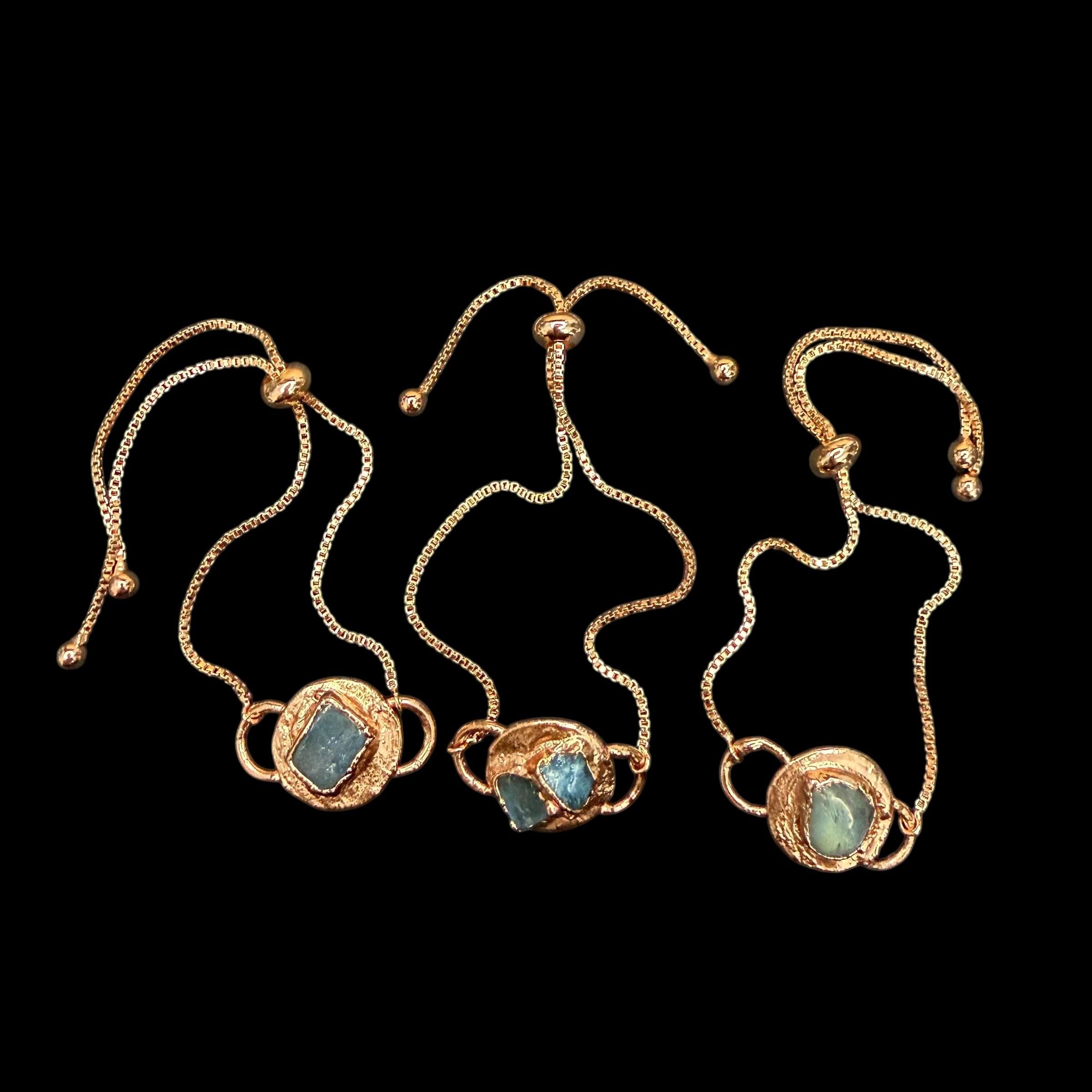 Electroformed Aquamarine Circle Charm Bracelet | Rose Gold Plated Adjustable Chain | Handmade Copper Jewelry