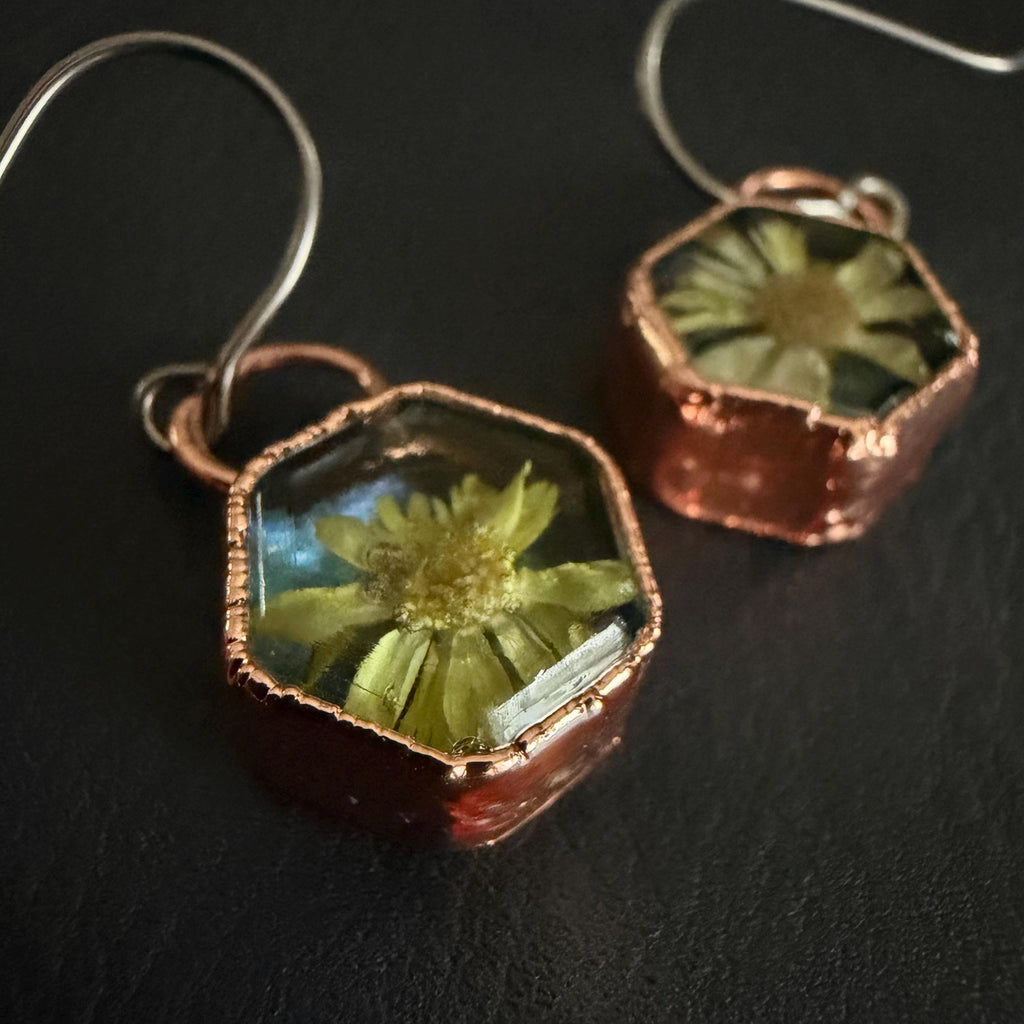 Dried Flower Resin Earrings | Botanical Jewelry | Niobium Ear Wires | Handmade Nature Earrings