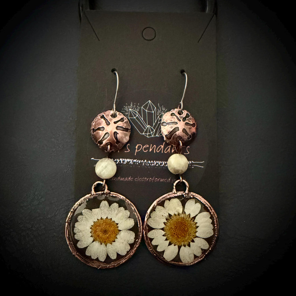 Electroformed Daisy Resin Earrings – Copper Flower Crystal Dangle Jewelry