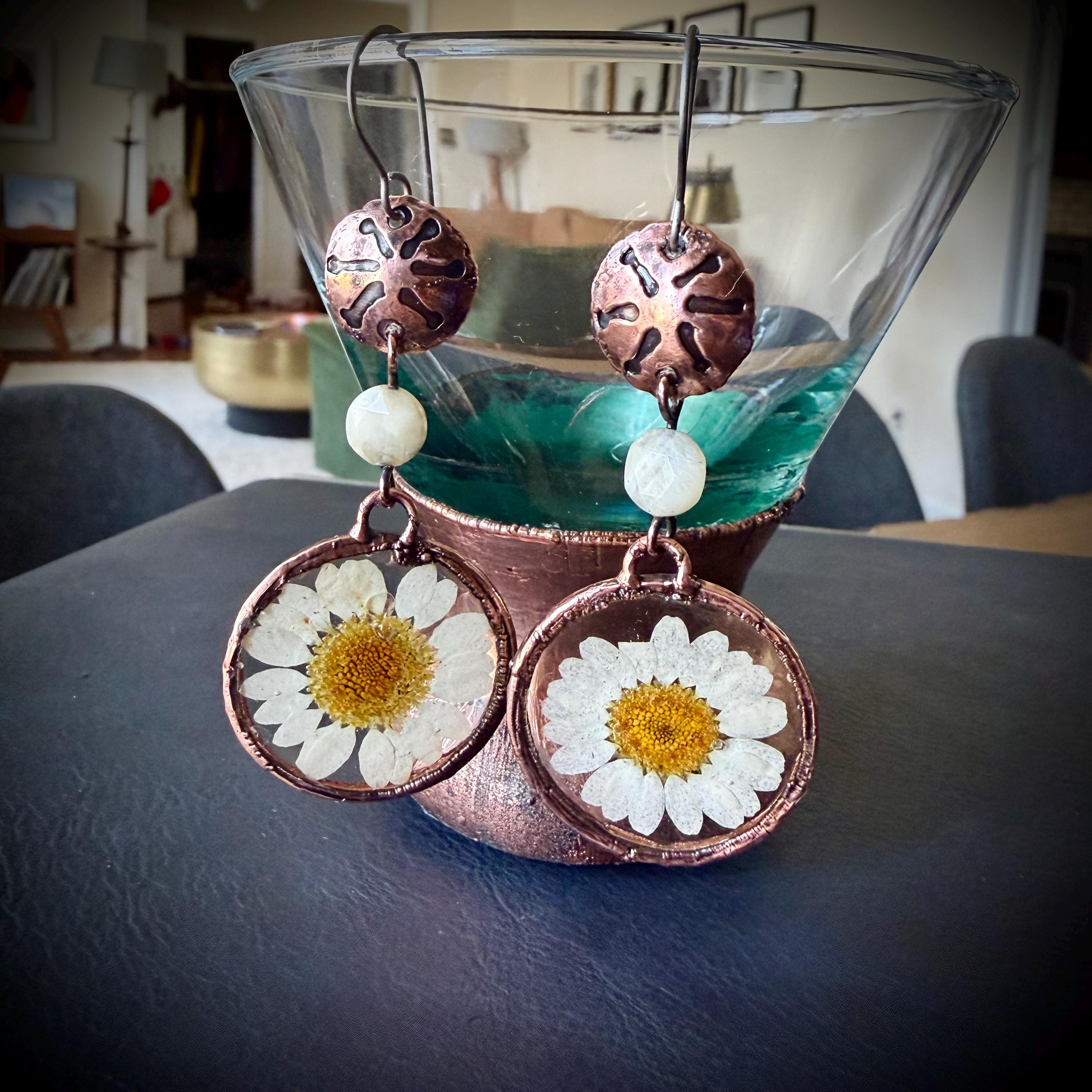 Electroformed Daisy Resin Earrings – Copper Flower Crystal Dangle Jewelry