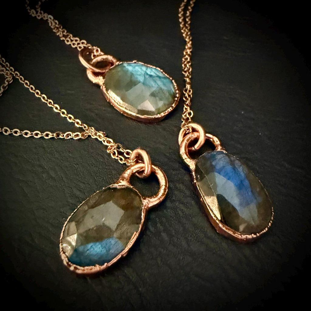 Labradorite Oval Necklace / Rose Cut Gemstone Necklace / Electroformed Jewelry