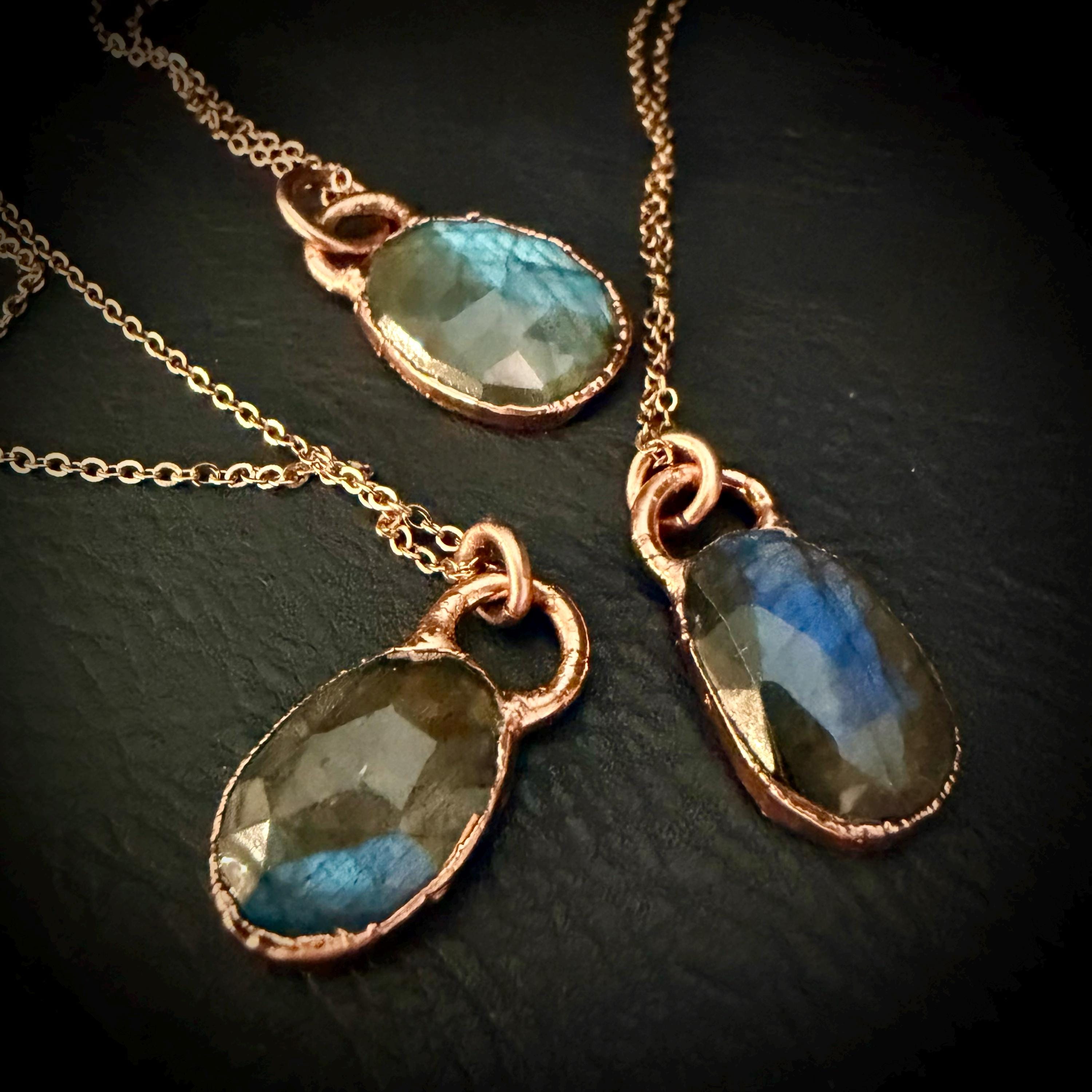 Labradorite Oval Necklace / Rose Cut Gemstone Necklace / Electroformed Jewelry