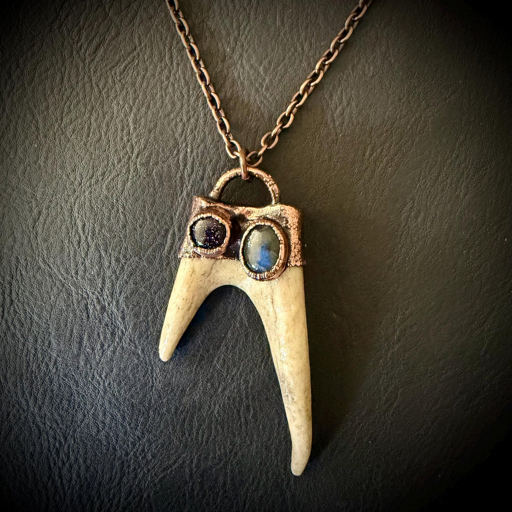 Electroformed Antler Necklace with Labradorite & Blue Goldstone – Copper Nature Jewelry