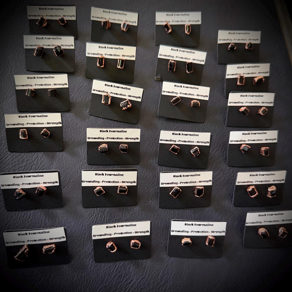 Black Tourmaline Earrings / Raw Crystal Copper Studs / Libra Birthstone Earrings / Electroformed Jewelry