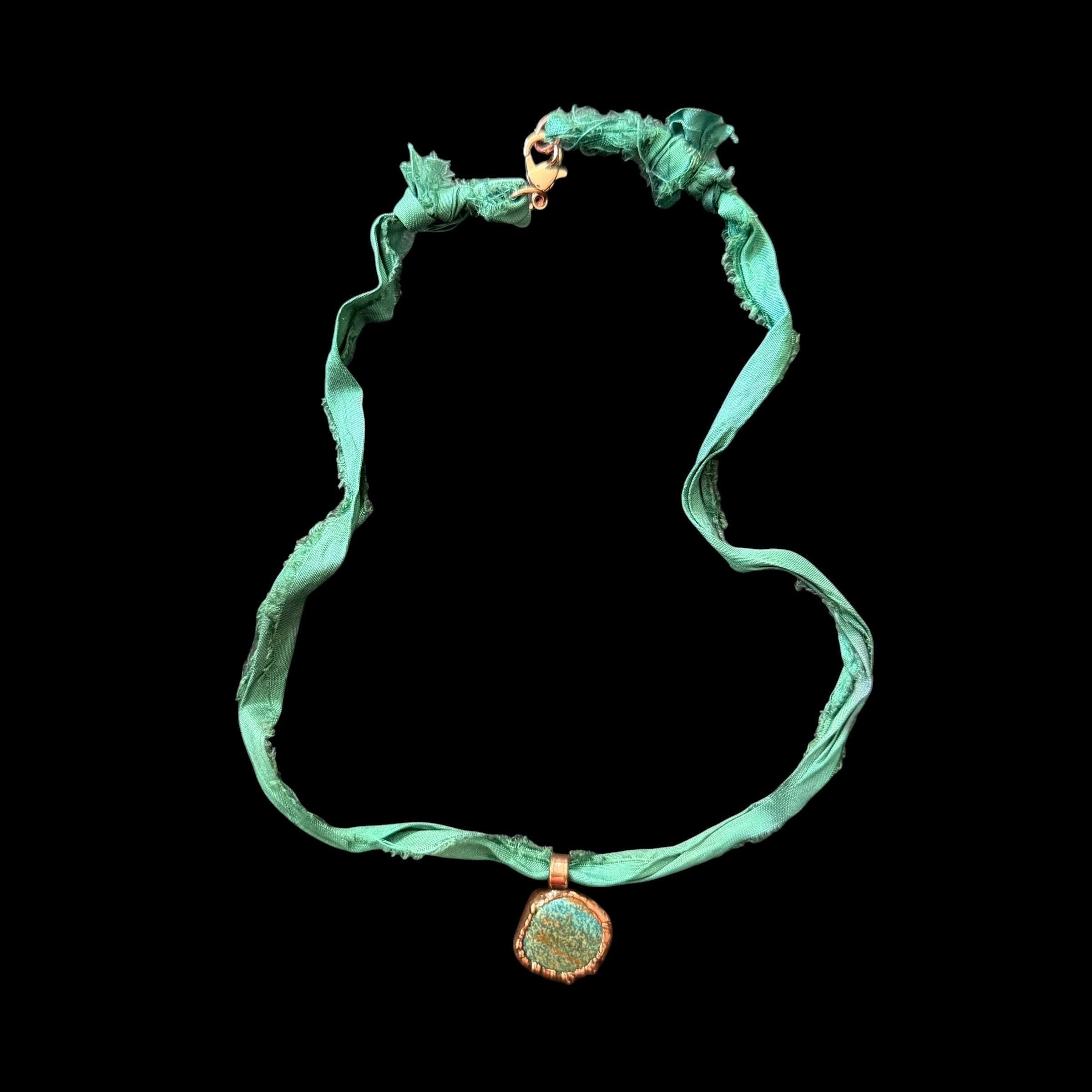 Green Sari Silk Gemstone Necklace | Boho Fiber Necklace | Recycled Silk Jewelry | Handmade Gemstone Pendant | Eco-Friendly Statement Necklac