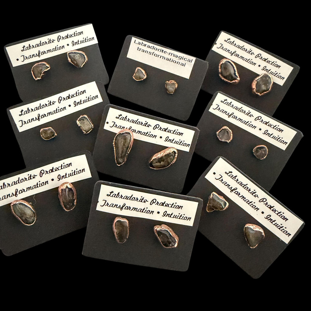 Labradorite Earrings / Copper Studs / Electroformed Jewelry __etsy:8435779880