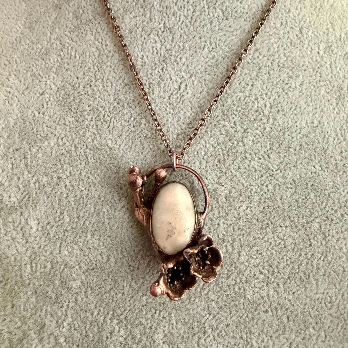 Solar Quartz Real Flower Necklace | Electroformed Copper Botanical Pendant | Handmade Crystal Jewelry | Boho Nature Necklace